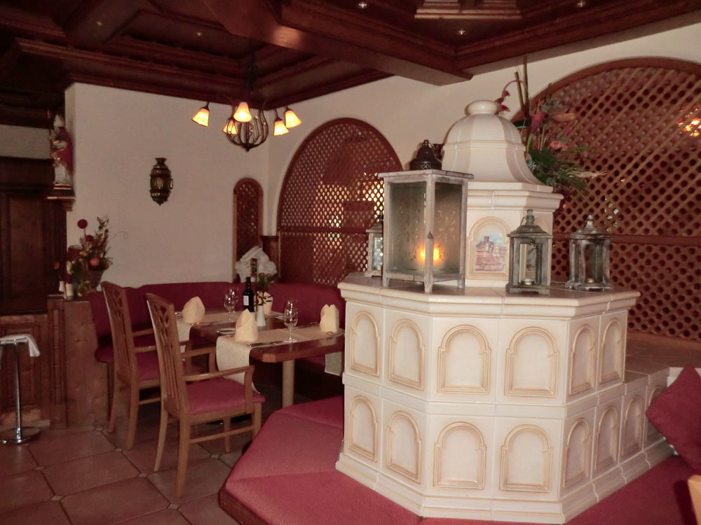 Hotel Spanischer Hof Gröditz Extérieur photo