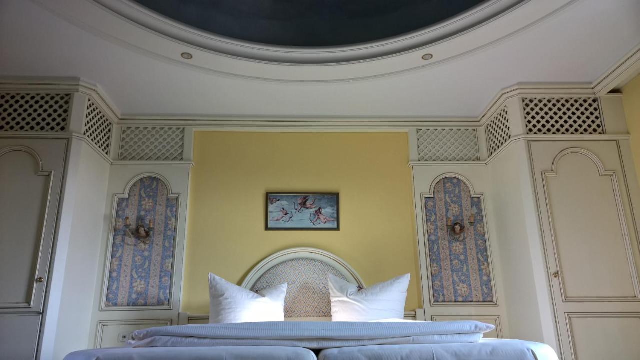 Hotel Spanischer Hof Gröditz Extérieur photo